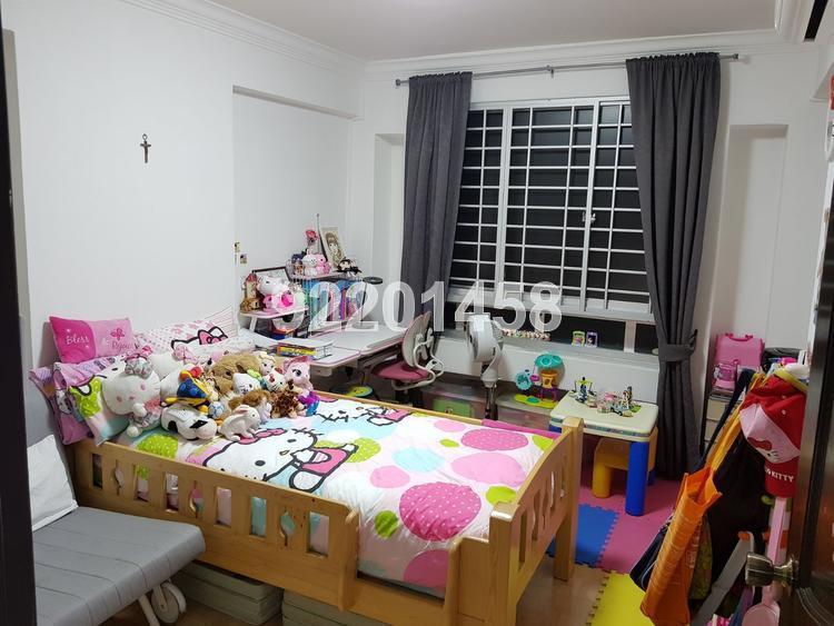 Blk 230F Tampines Street 24 (Tampines), HDB Executive #153084212